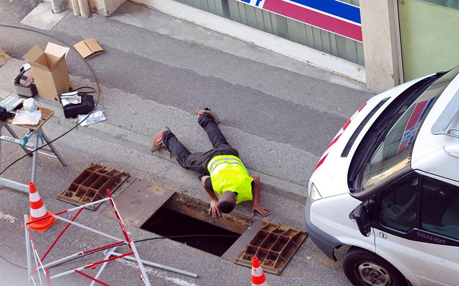 déboucher un lavabo Salins